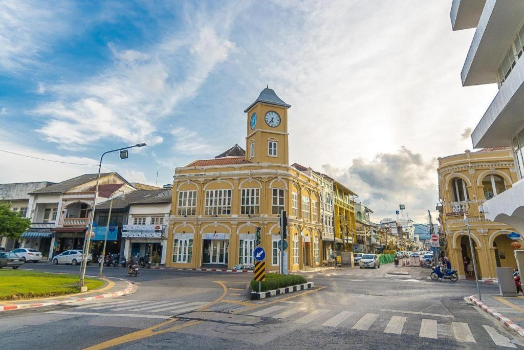 Hotel De Ratt Phuket Patong 외부 사진