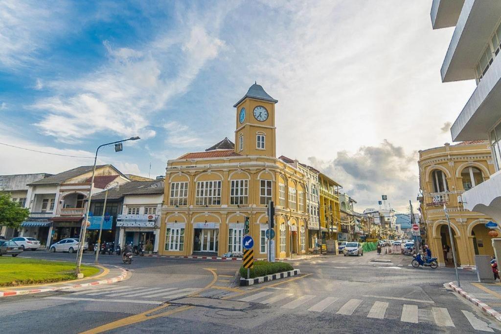 Hotel De Ratt Phuket Patong 외부 사진