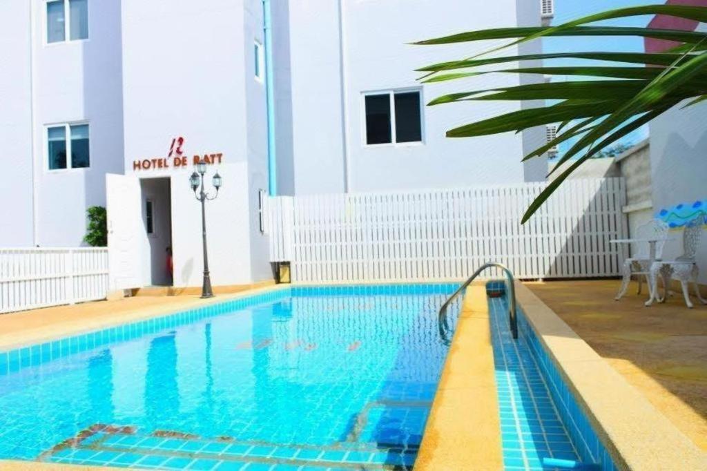 Hotel De Ratt Phuket Patong 외부 사진