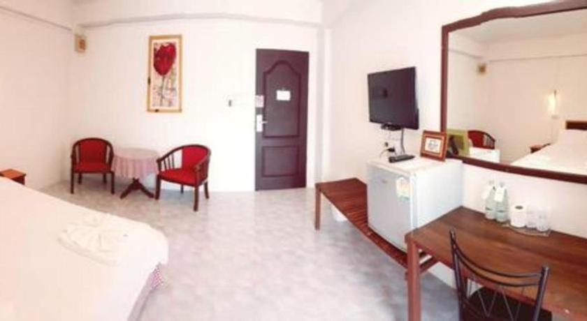 Hotel De Ratt Phuket Patong 외부 사진
