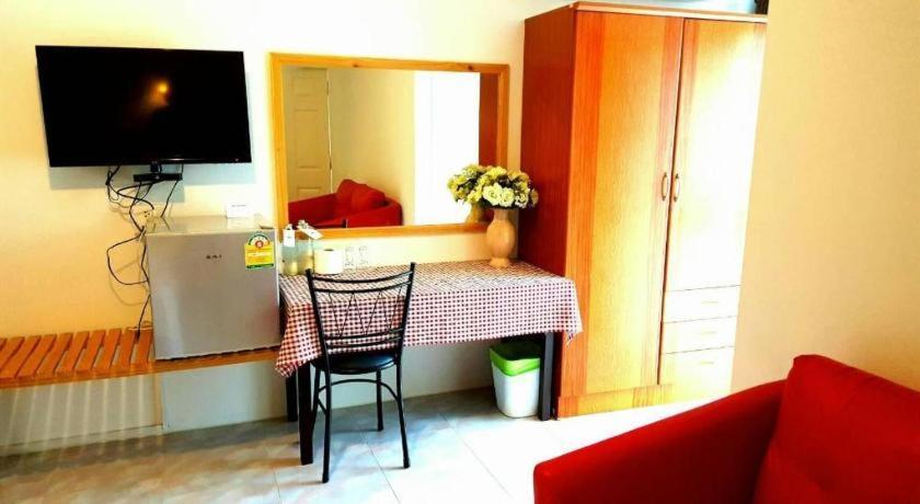 Hotel De Ratt Phuket Patong 외부 사진