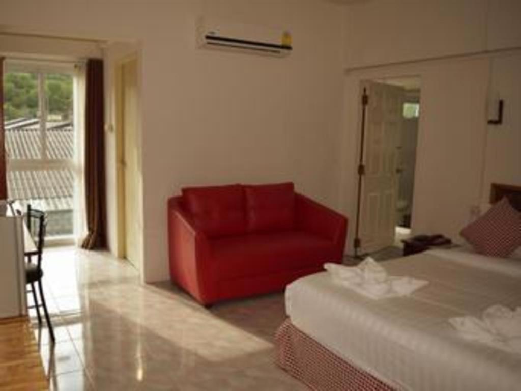 Hotel De Ratt Phuket Patong 외부 사진
